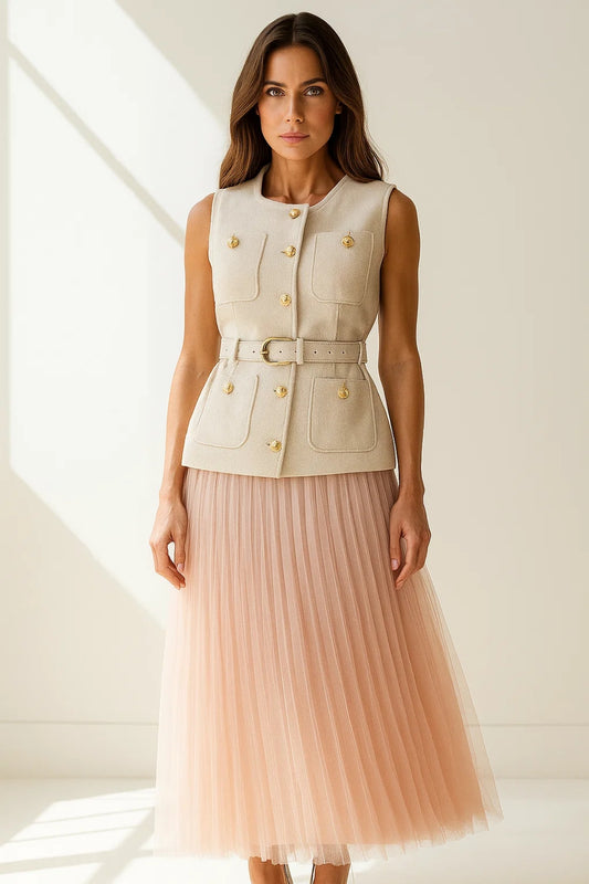 Completo due pezzi elegante | Gilet strutturato con cintura e gonna plissettata midi