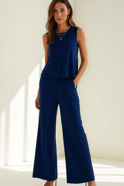Completo due pezzi senza maniche con top e pantaloni a gamba larga
