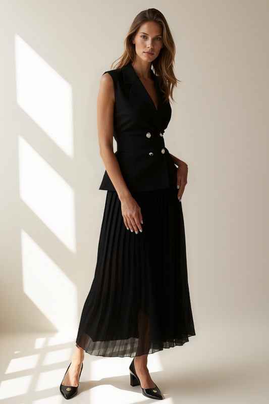 Completo elegante due pezzi nero | Gilet doppiopetto e gonna plissettata