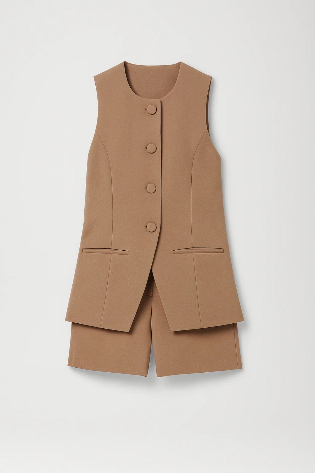 Completo estivo con gilet lungo e pantaloncini | Elegante e strutturato | Disponibile in più colori