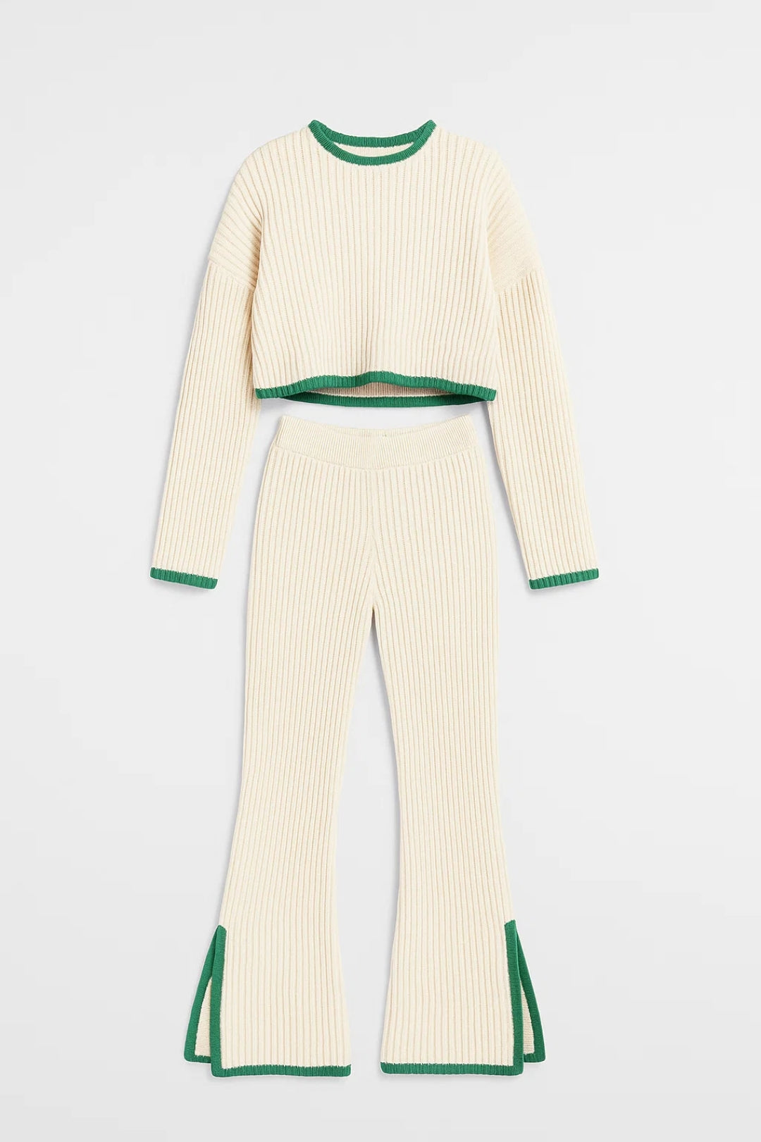Completo in maglia con spacchi | Maglia cropped e pantaloni a costine