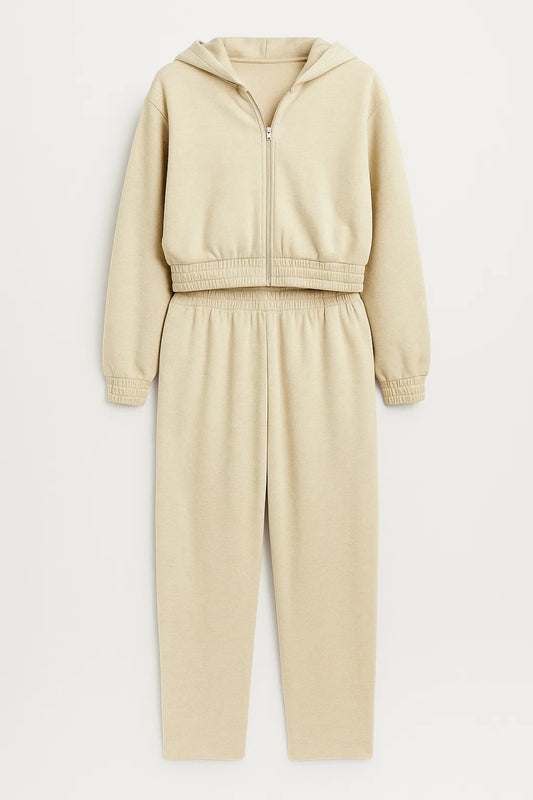 Completo loungewear con felpa e pantaloni larghi | Design casual e rilassato