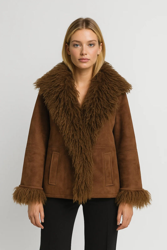 Giacca con colletto in pelliccia effetto montone | Look vintage