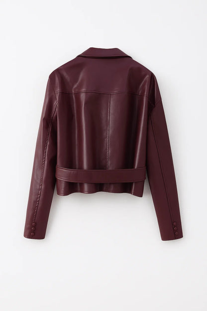 Giacca effetto pelle con cintura annodata in vita