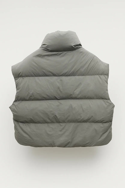Gilet corto imbottito con collo alto