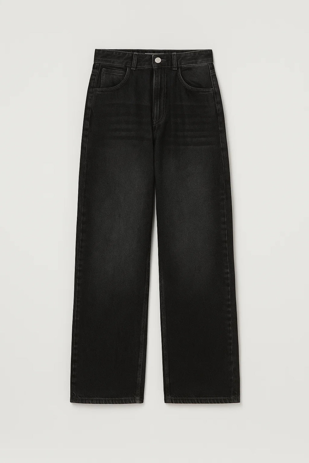 Jeans ampi con taglio dritto a vita alta