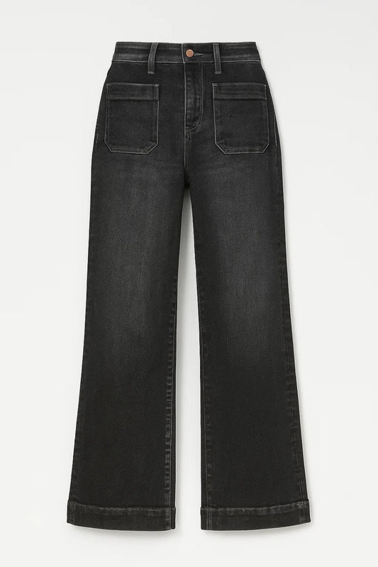 Jeans ampio con tasche frontali