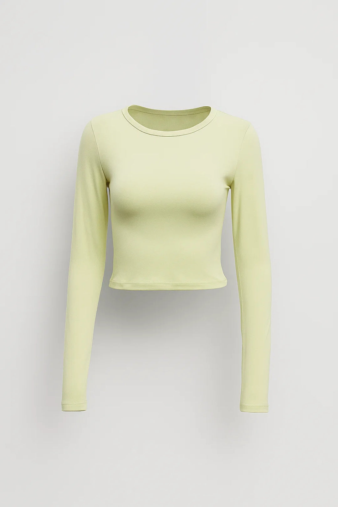 Maglia corta a maniche lunghe con scollo girocollo