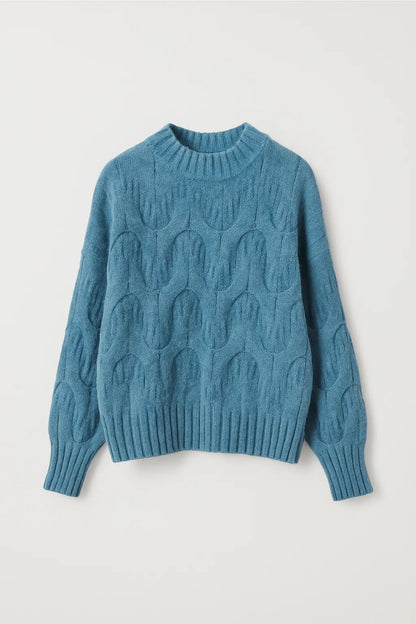 Maglione con lavorazione tridimensionale e collo giro