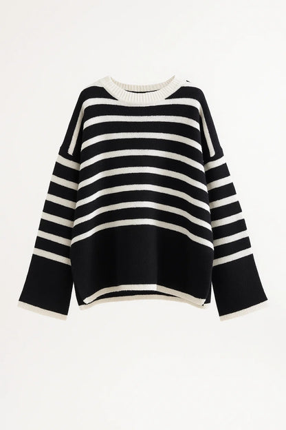Maglione oversize a righe con scollo rotondo