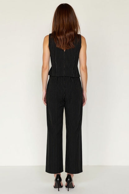 Completo gessato elegante | Gilet senza maniche e pantaloni a gamba dritta