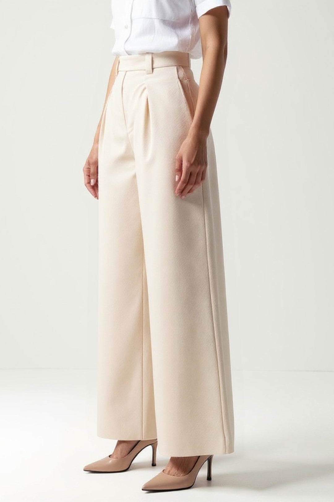Pantalone elegante a palazzo color crema | Vita alta | Pinces frontali