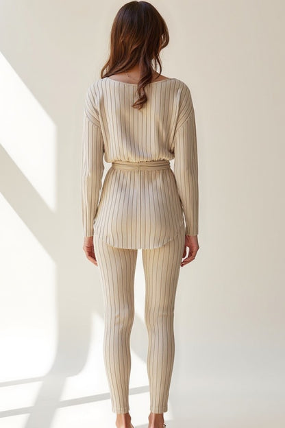 Set coordinata a costine | Maglia con cintura e leggings elasticizzati