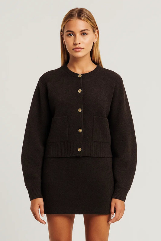 Set coordinato con cardigan e minigonna