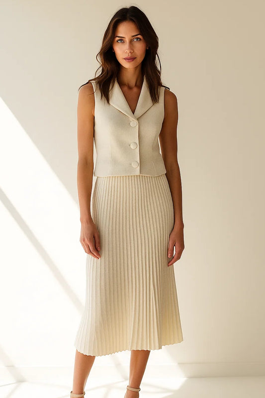 Set coordinato con gilet smanicato e gonna plissettata | Eleganza minimal per ogni occasione