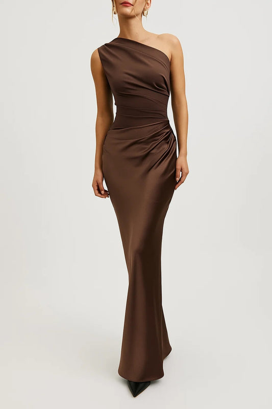 Abito lungo monospalla in raso | Eleganza moderna