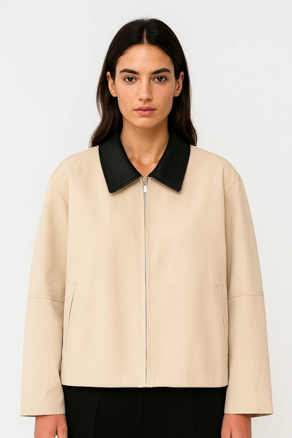 Giacca corta con zip e colletto a contrasto | Stile minimal ed elegante