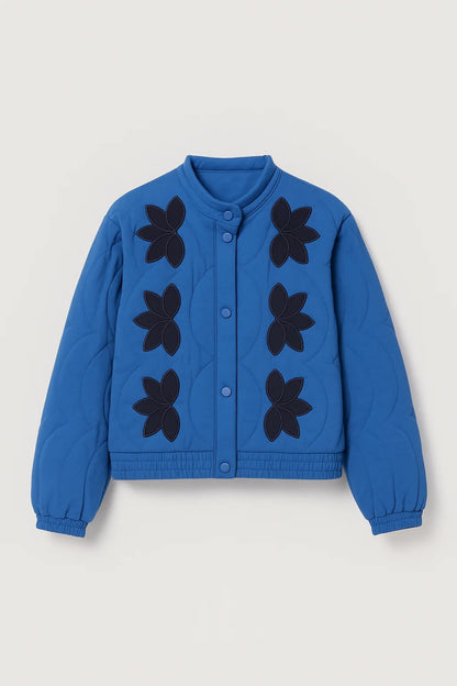 Giacca trapuntata blu con ricami floreali e collo alto