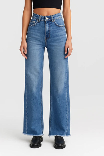 Jeans a vita alta con fondo sfrangiato e gamba ampia | Stile casual con carattere