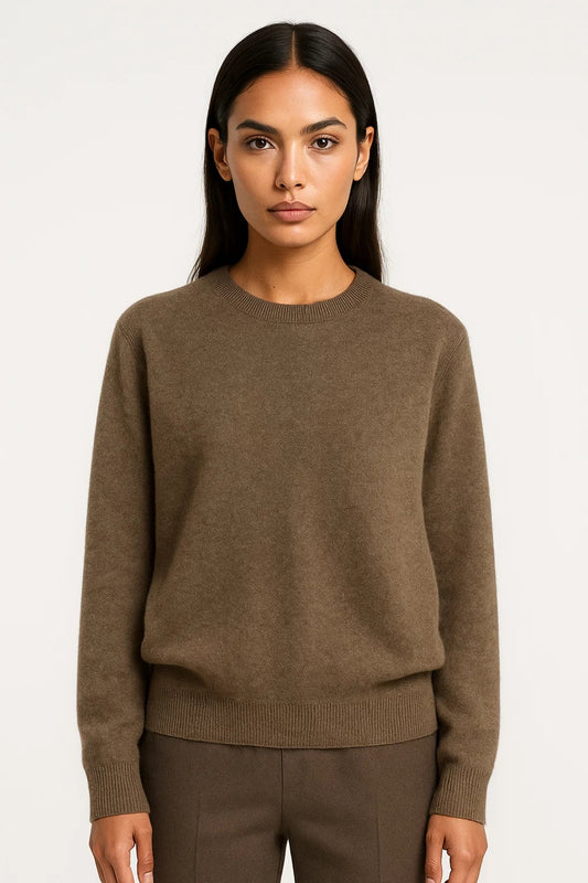 Maglione minimal con girocollo e finiture a costine