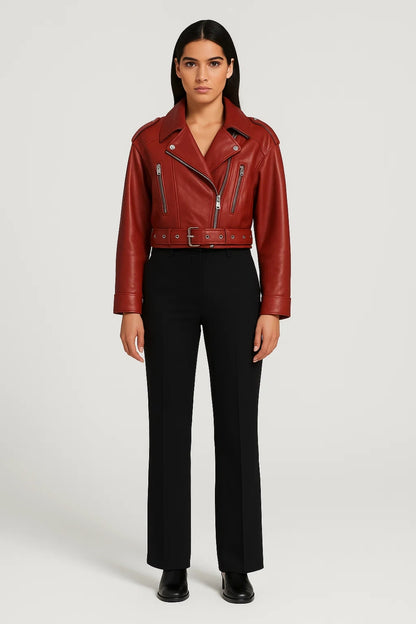 Giacca biker corta in ecopelle | Design strutturato | Chiusura con cintura