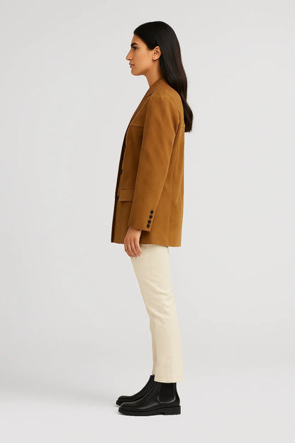 Blazer lungo marrone con tasche e bottoni frontali